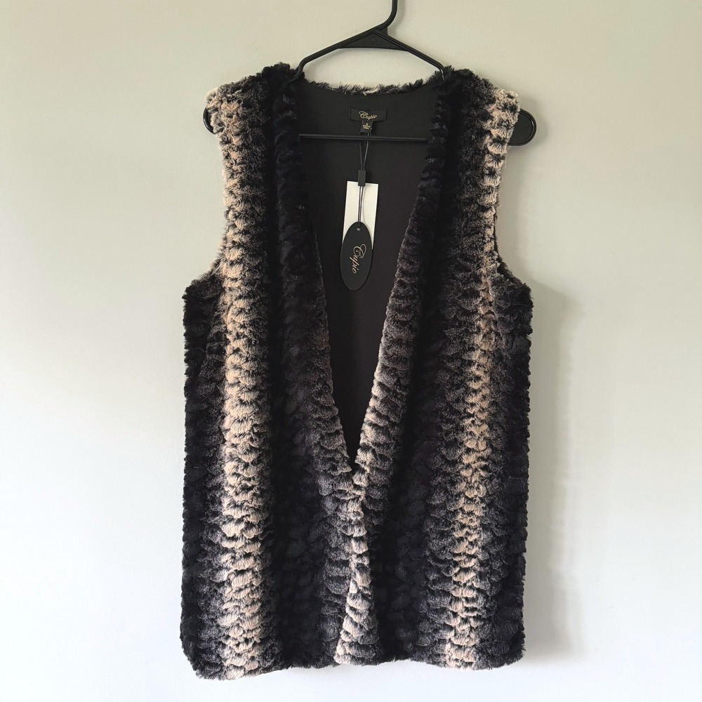 Cupio Ombre Faux Fur Vest Small Black Tan Sleeveless Hook Eye NWT Soft Cozy Glam